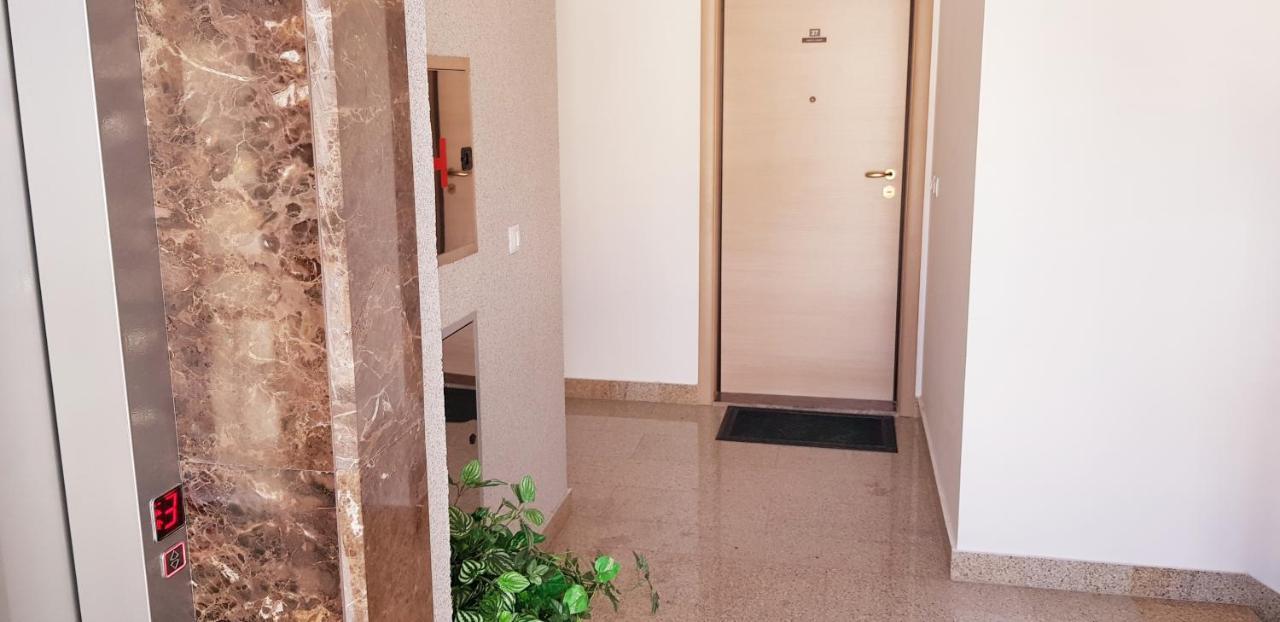 Pjerotic Apartment Budva Luaran gambar